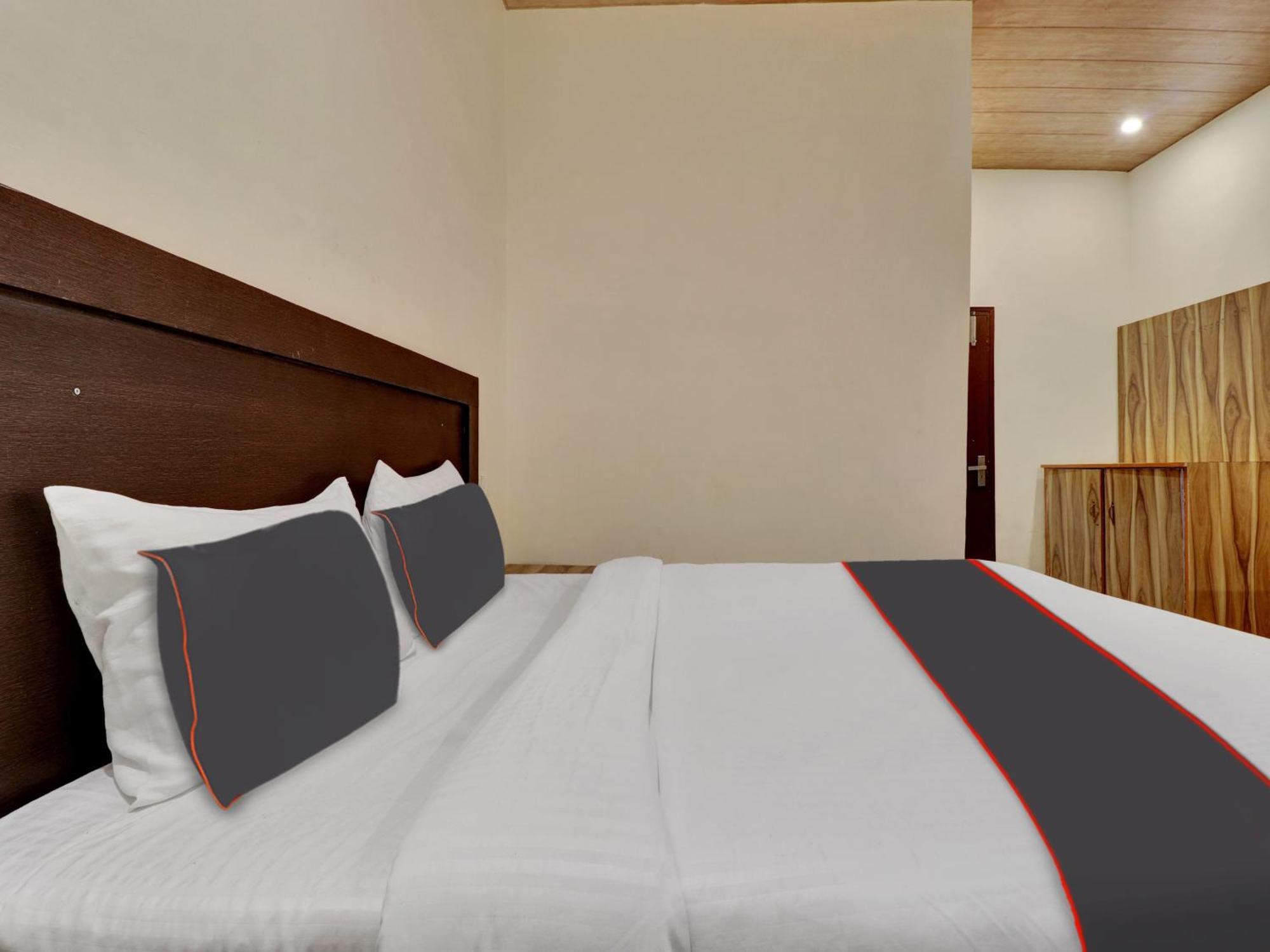 Collection O Shiv Sutra Resorts, Mussoorie Luaran gambar